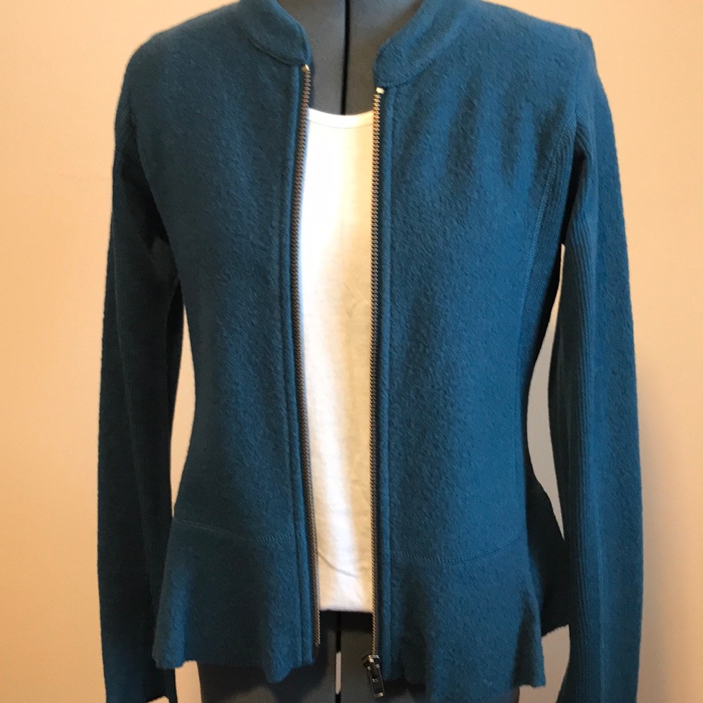 Awesome jacket - Picture 3 of 7